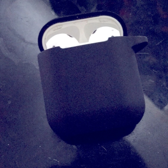 Gen 2 apple AirPods